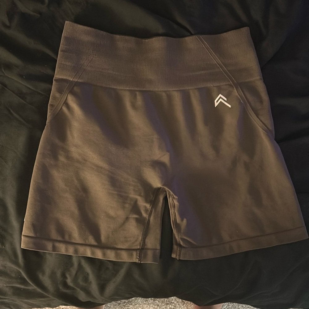 Oner Active Deep Taupe Effortless Shorts